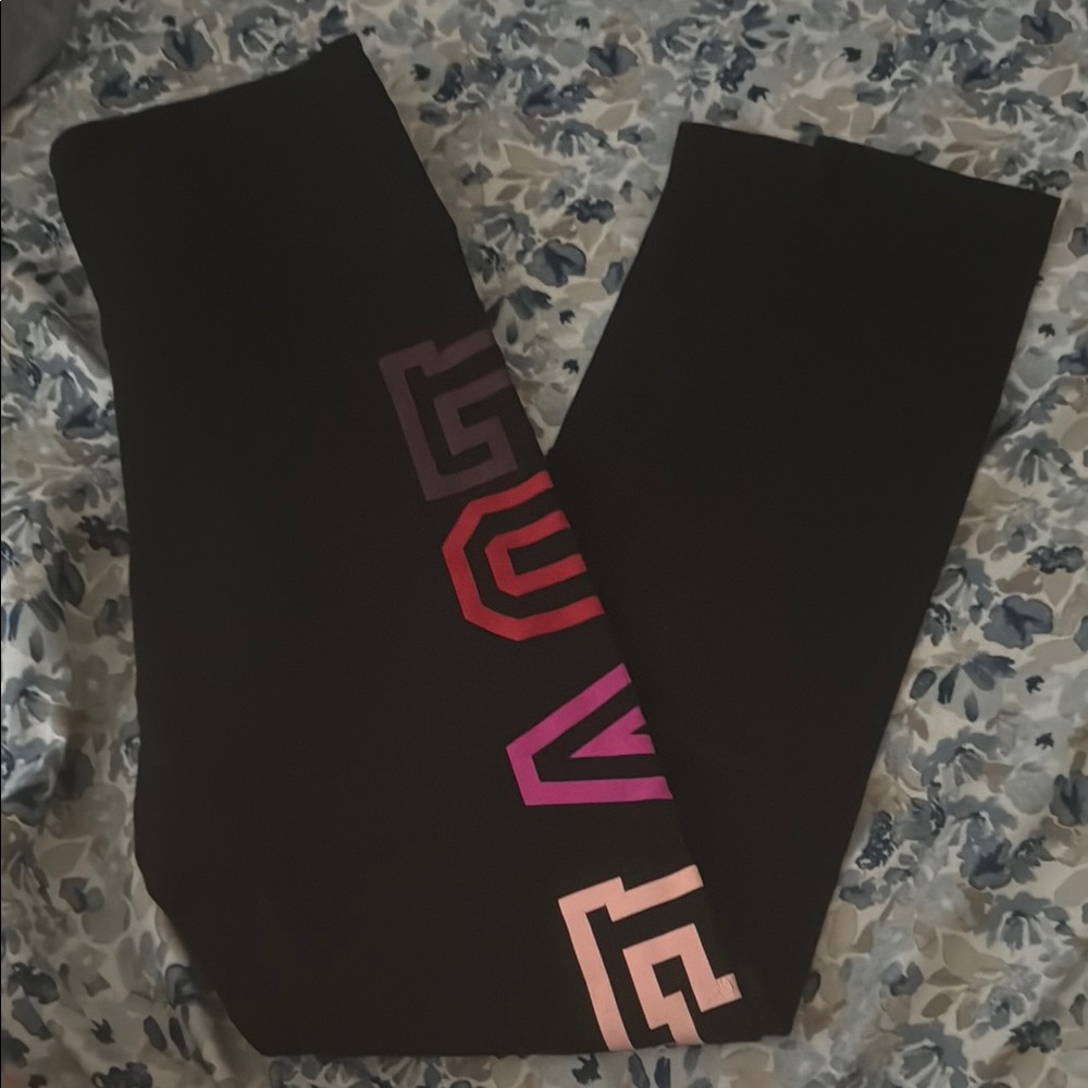 PINK Victoria's Secret Black Leggings with Multicolor Logo